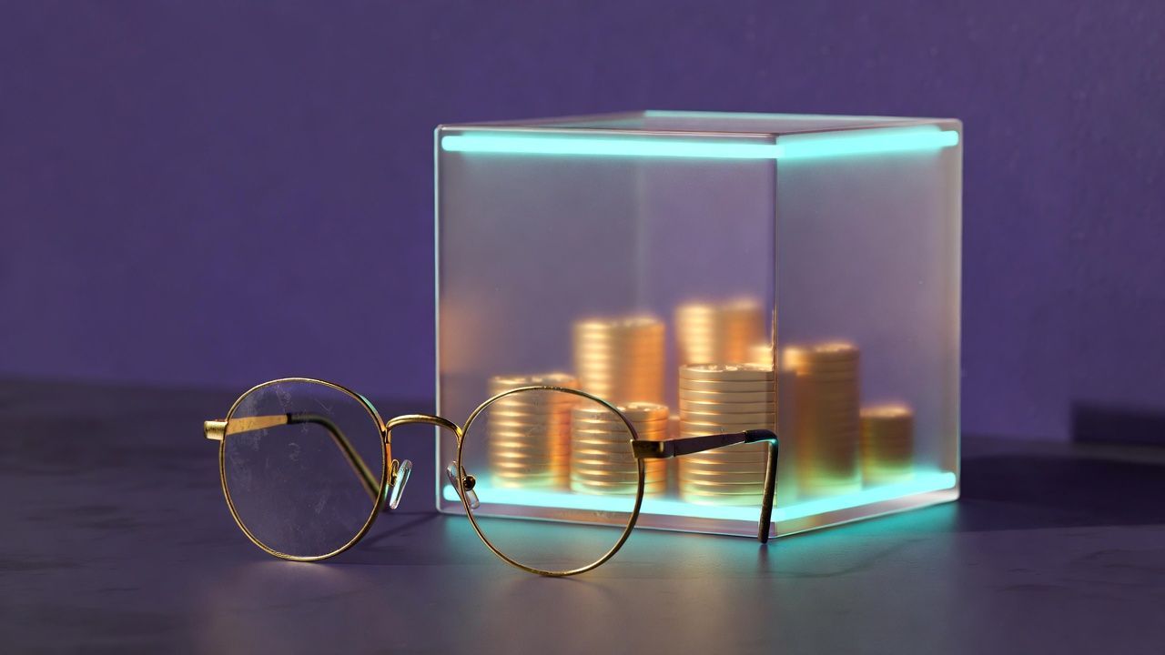 How Warren Buffett Handles Market Volatility: A Calm Strategy